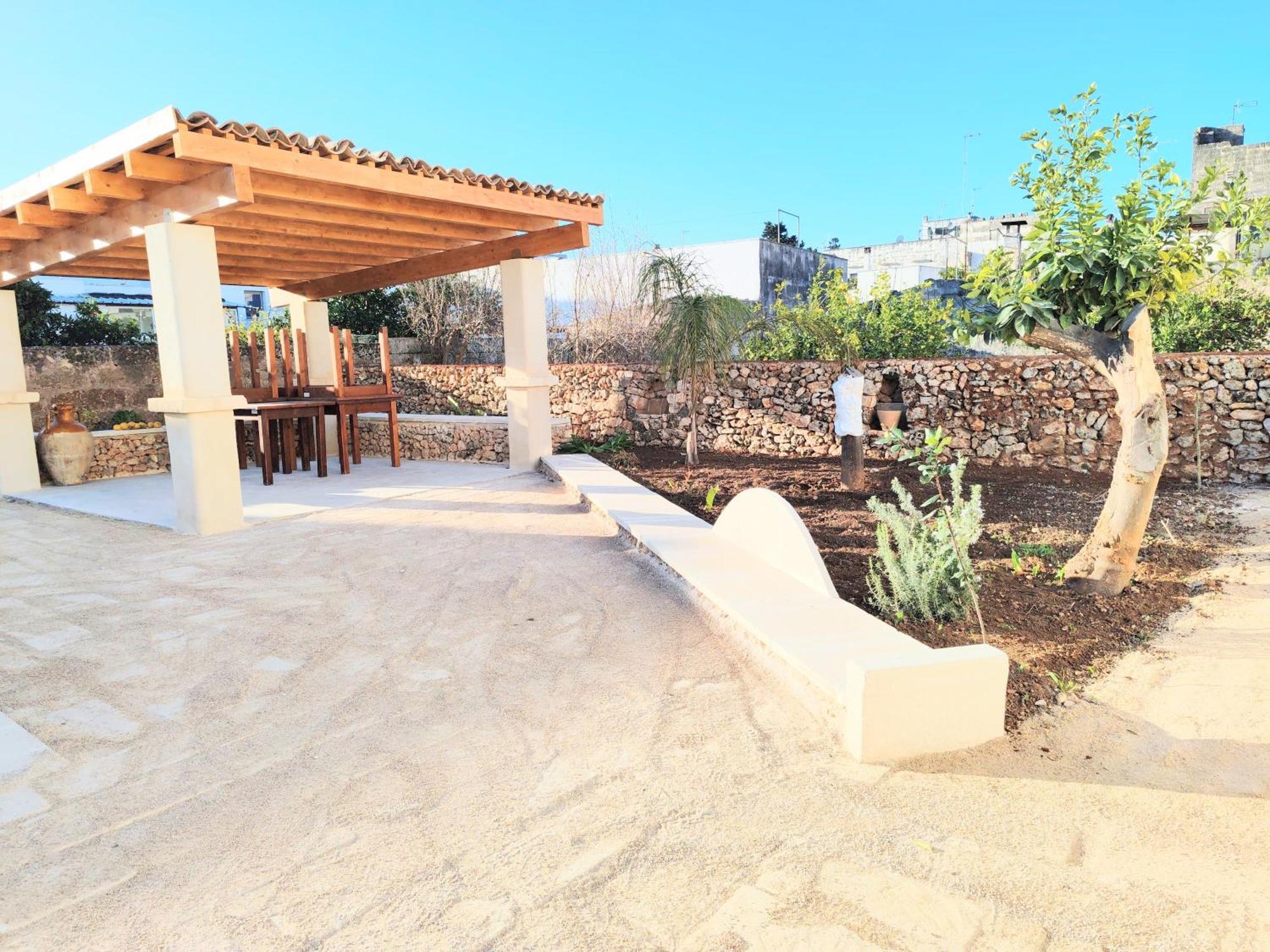 Bed and Breakfast The Art Of Leo Lucugnano Exterior foto